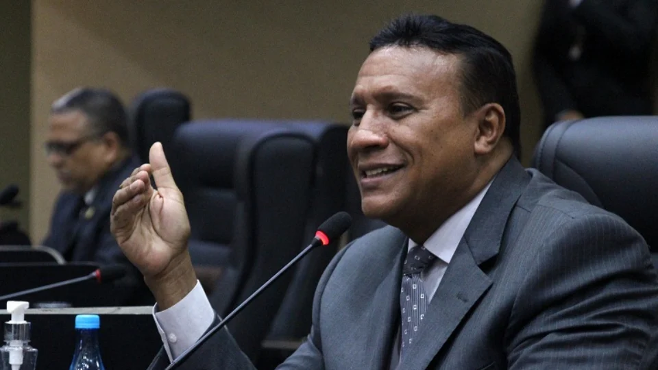 Marcel Alexandre faz moção de congratulações ao presidente Bolsonaro