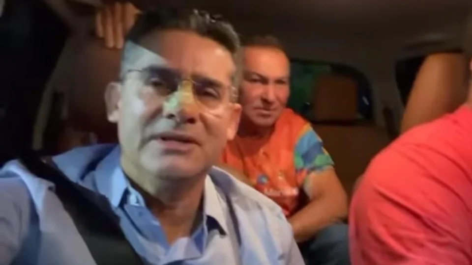 Após cirurgia para retirada de câncer de pele, prefeito David Almeida retorna ao trabalho