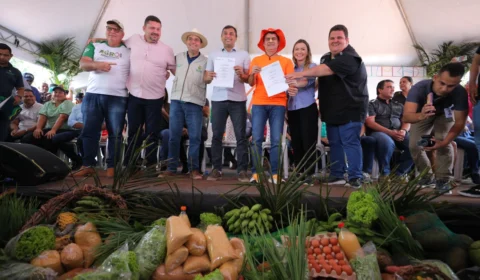 Wilson Lima vai beneficiar mil famílias com pavimentação de ramais do Pau Rosa e da Cooperativa