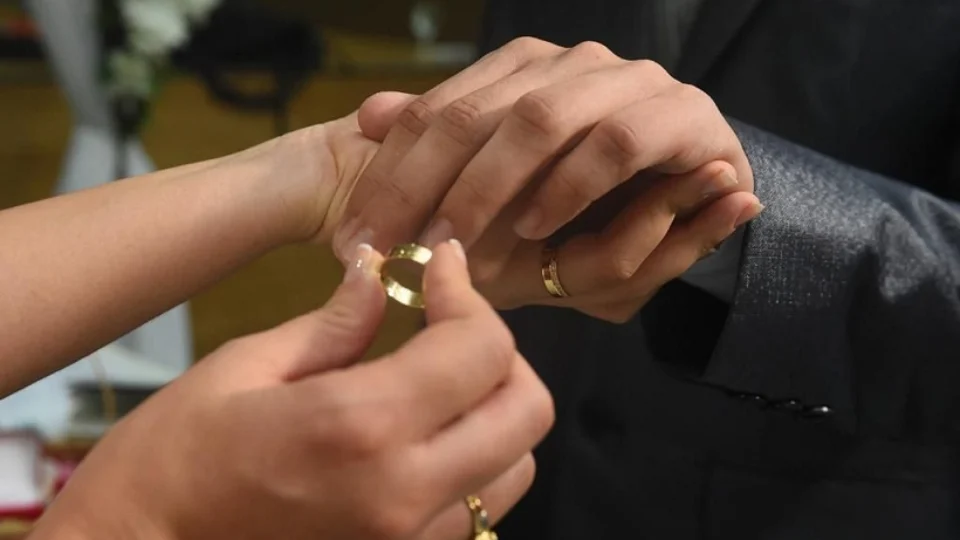 Casamentos civis em edifícios particulares e em sedes de cartórios estão autorizados