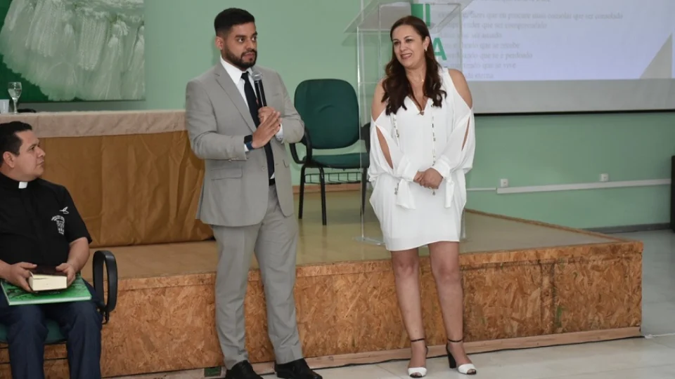 Nova gestão da UEA recebe as boas-vindas com culto ecumênico