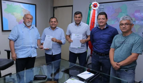 Wilson Lima assina convênio de R$ 11,2 milhões para recuperar sistema viário de Novo Aripuanã