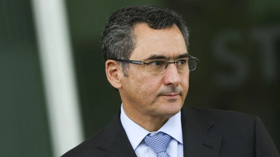 Ex-ministro da Fazenda Eduardo Guardia morre aos 56 anos