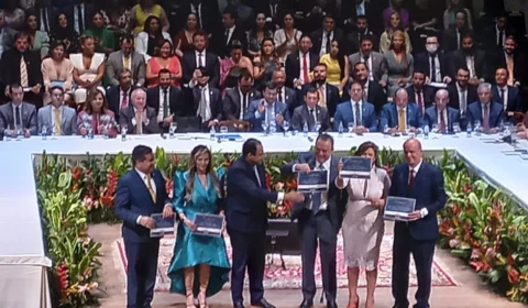 Classe política prestigia posse da nova diretoria da OAB-AM