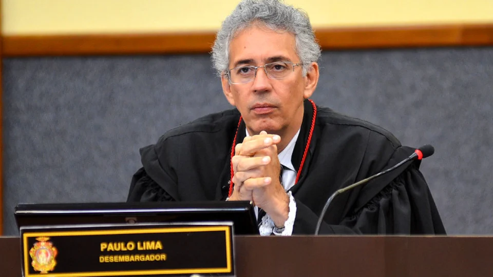 Desembargador libera aumento de 83% do ‘Cotão’ da Câmara de Manaus