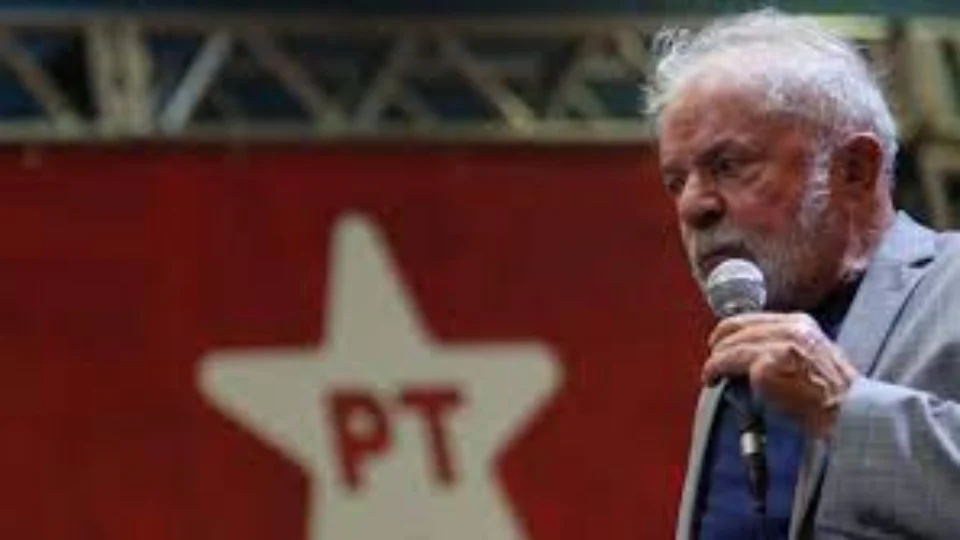 PT, PV e PC do B formalizam federação ‘Brasil da Esperança’