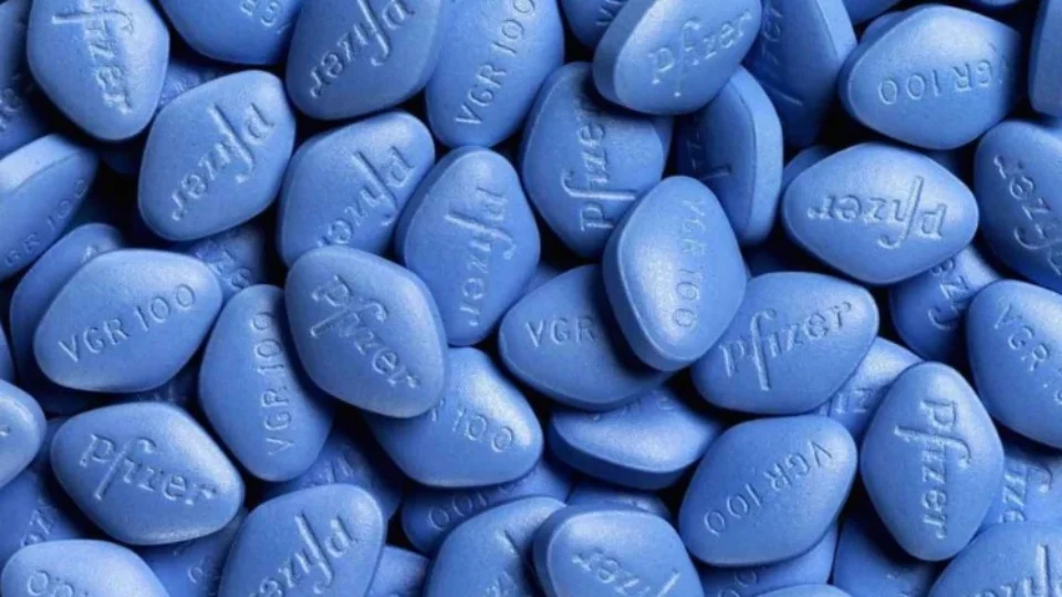 Ministério da Defesa adquire Viagra e remédio para calvície