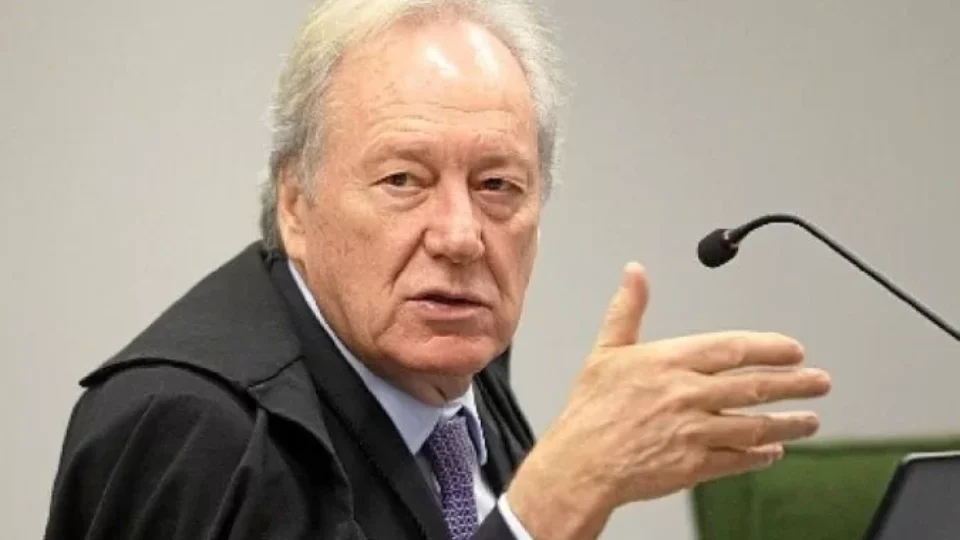 Lewandowski libera a Calheiros acesso a mensagens de Moro e procuradores