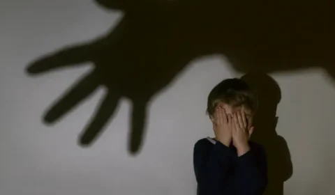 Presidente sanciona lei que amplia pena para violência contra crianças