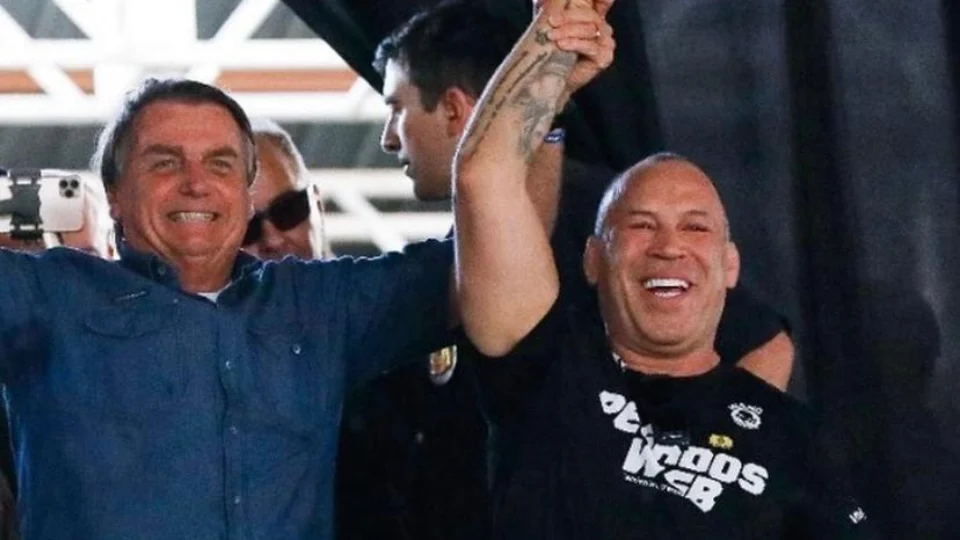 Com apoio de Bolsonaro, Wanderlei Silva anuncia pré-candidatura a deputado federal
