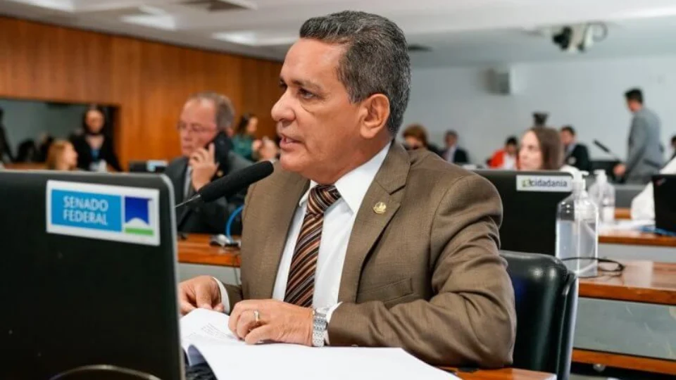 Senador Mecias de Jesus defende benefício para participantes de previdência complementar