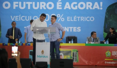 Em parceria com prefeito, governador repassa R$ 35 milhões para ônibus elétricos