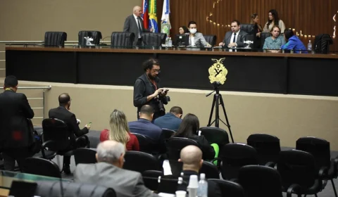Deputados amazonenses manifestam apoio a Marcelo Ramos durante Sessão