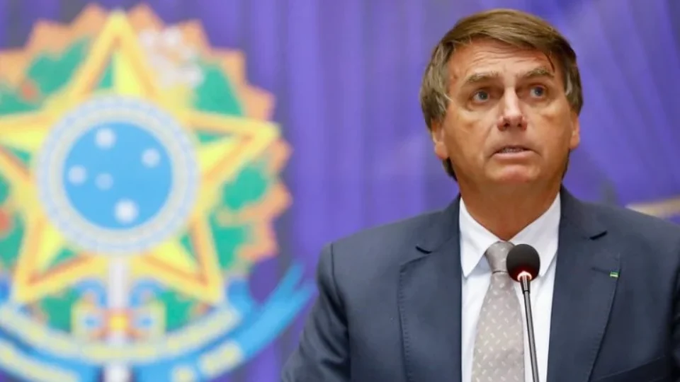 Governo Federal usa quase R$ 90 milhões do combate à Covid para comprar tratores