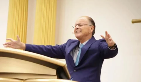 Justiça condena Record e Band a reduzir tempo televisivo para igrejas