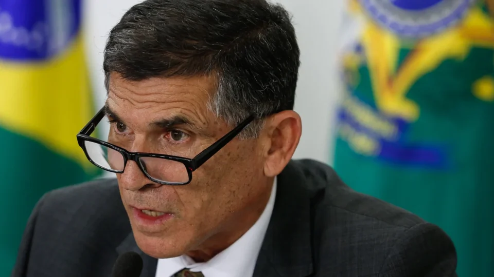 Ex-ministro de Bolsonaro pretende ser candidato a presidência do Brasil