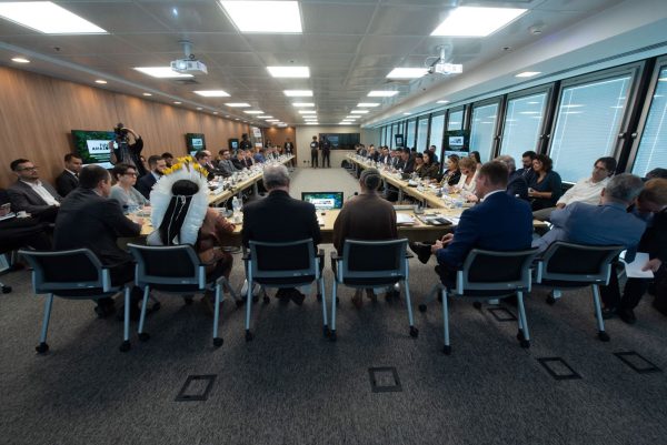 b4fb03b8 5861 48f1 aa2b 3b6f0741df23