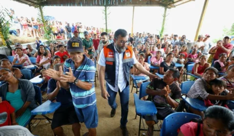 Wilson Lima coordena repasse de ajuda humanitária no Alto Solimões e destaca entrega de 860 toneladas de alimentos no Estado