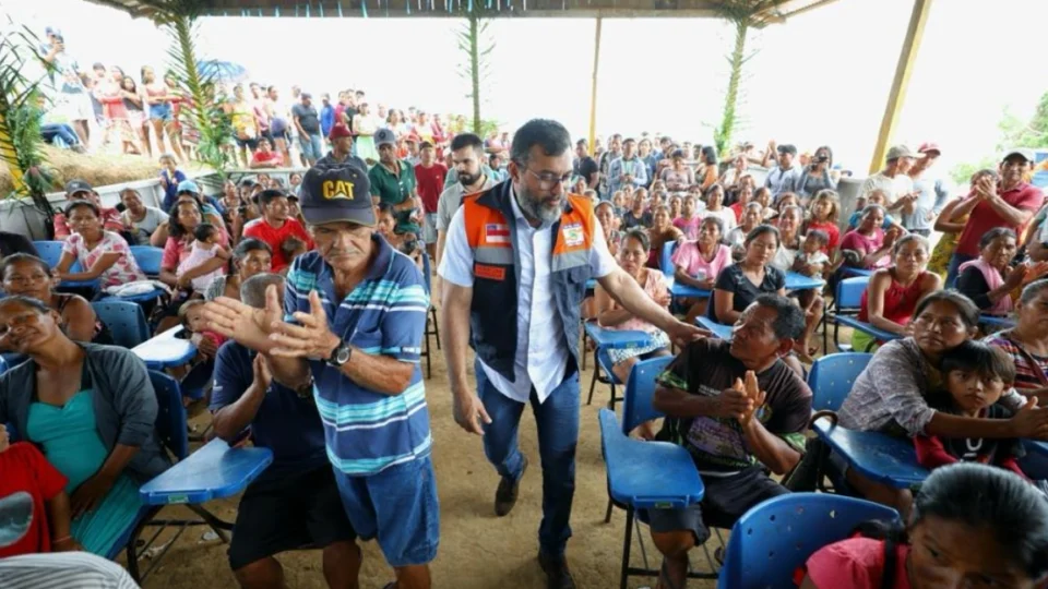 Wilson Lima coordena repasse de ajuda humanitária no Alto Solimões e destaca entrega de 860 toneladas de alimentos no Estado