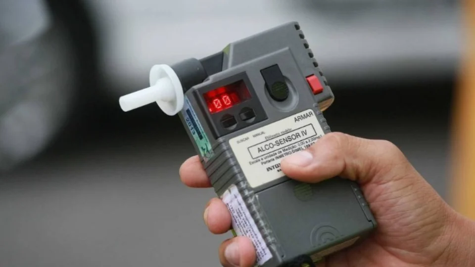 Comissão da Câmara dos Deputados aprova projeto que obriga motorista alcoolizado a pagar custos com atendimento a vítimas