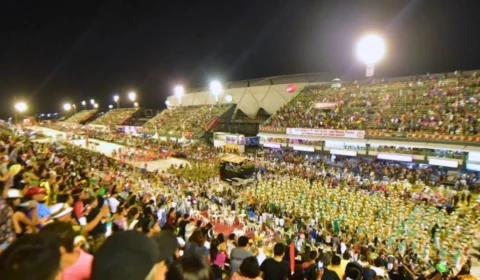 Em meio a impasse com a Câmara, Prefeitura anuncia R$ 2,2 milhões para escolas de samba de Manaus