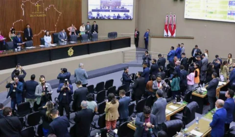 Deputados instituem ‘Mês da Escola Bíblica de Férias’ no Amazonas