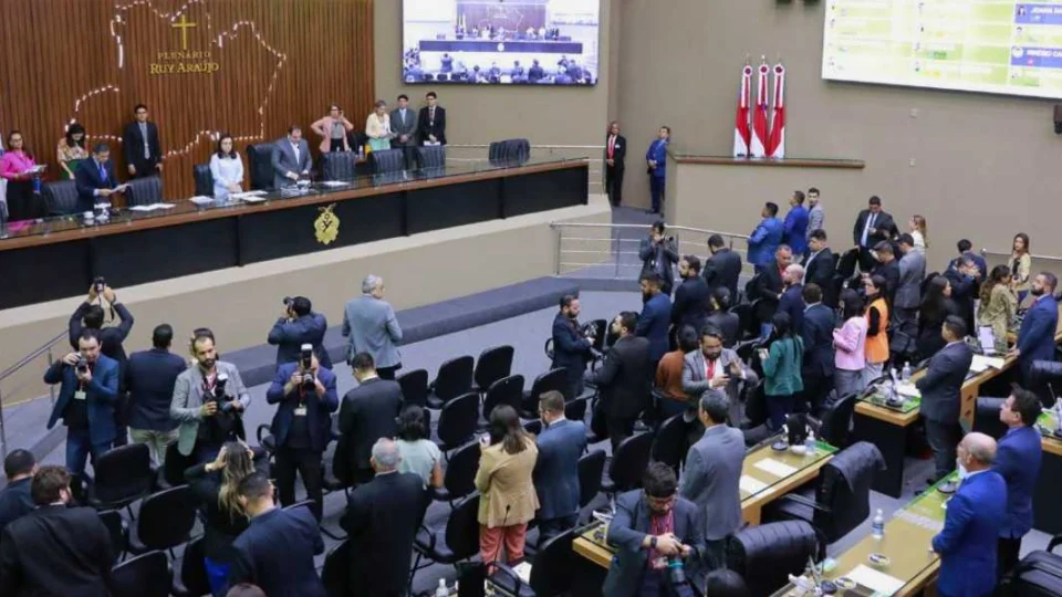 Deputados instituem ‘Mês da Escola Bíblica de Férias’ no Amazonas