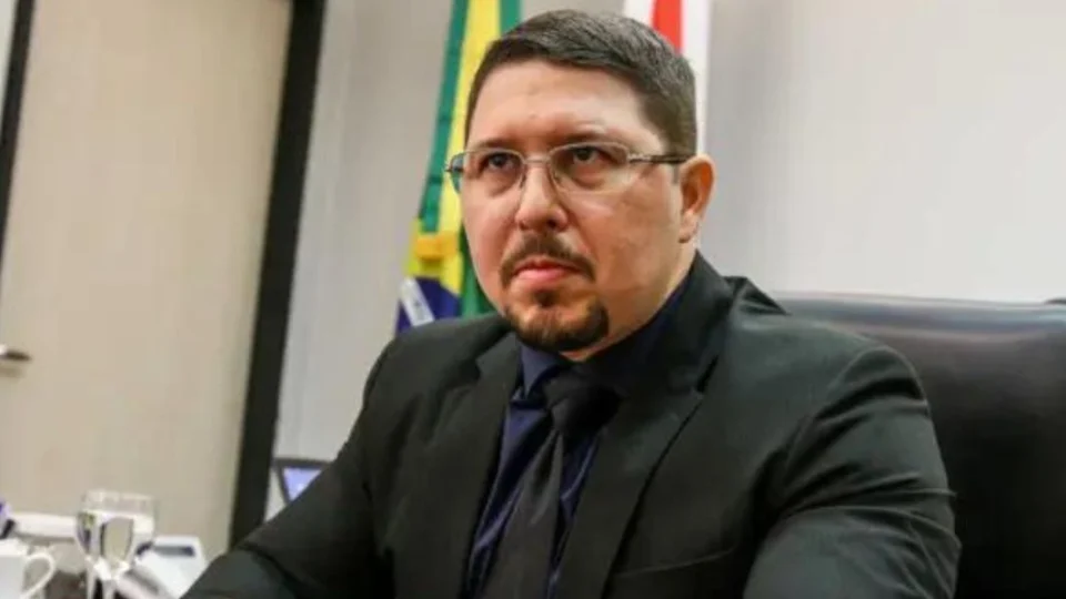 PT-AM veta filiação de ex-vice-governador do Amazonas por ‘envolvimento em escândalos’