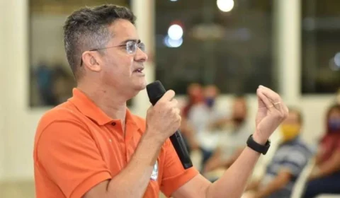 David Almeida ameaça promover acampamento contra vereadores