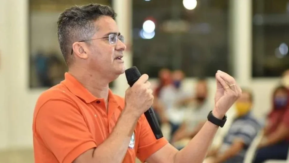 David Almeida ameaça promover acampamento contra vereadores