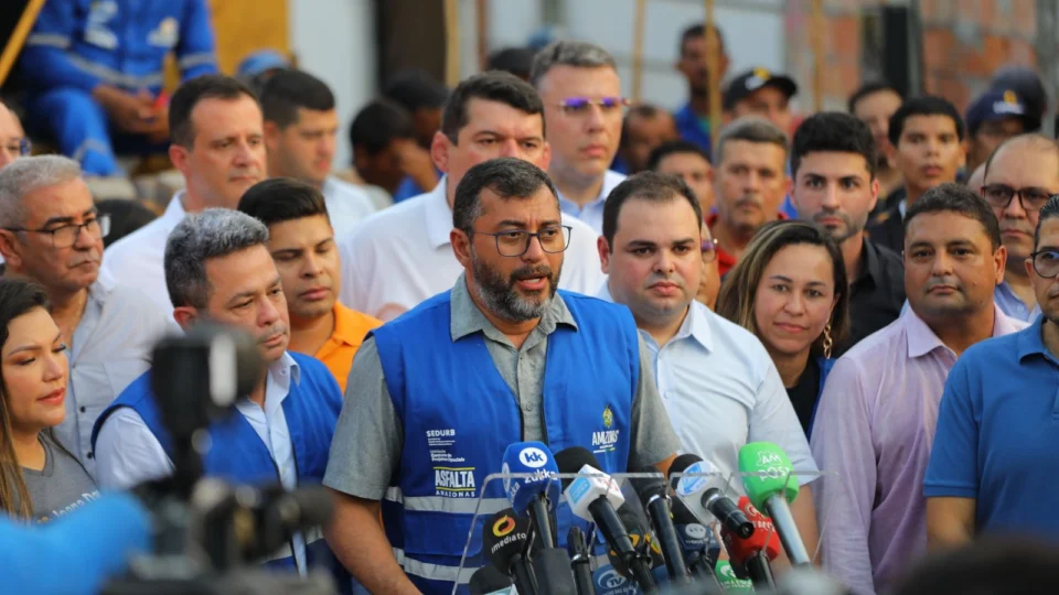Wilson Lima reforça importância da campanha de vacinação contra a gripe, antecipada no Amazonas