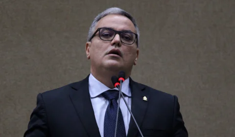 Empréstimos milionários: vereador questiona uso dos recursos pela prefeitura em Manaus