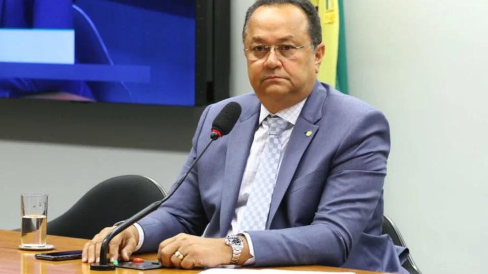 Partido Republicanos é obrigado a devolver R$ 253 mil aos cofres públicos