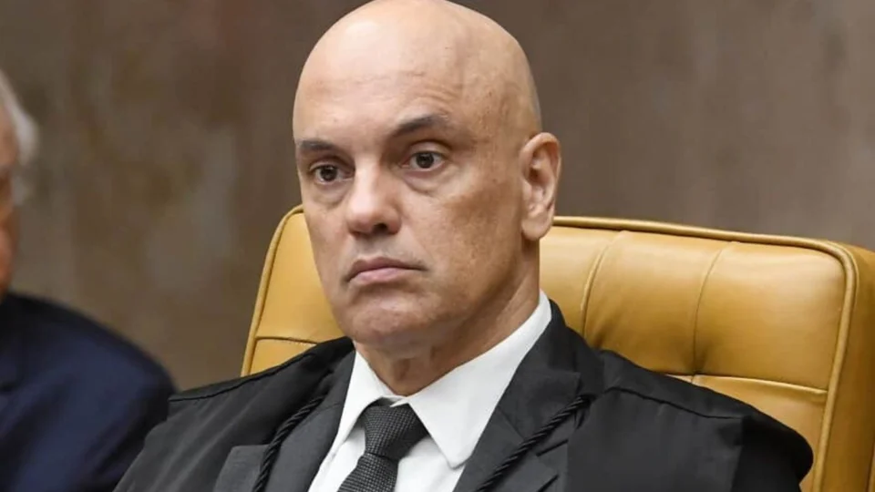 Após morte de preso do 8 de Janeiro, pressão sobre Moraes leva à soltura de manifestantes
