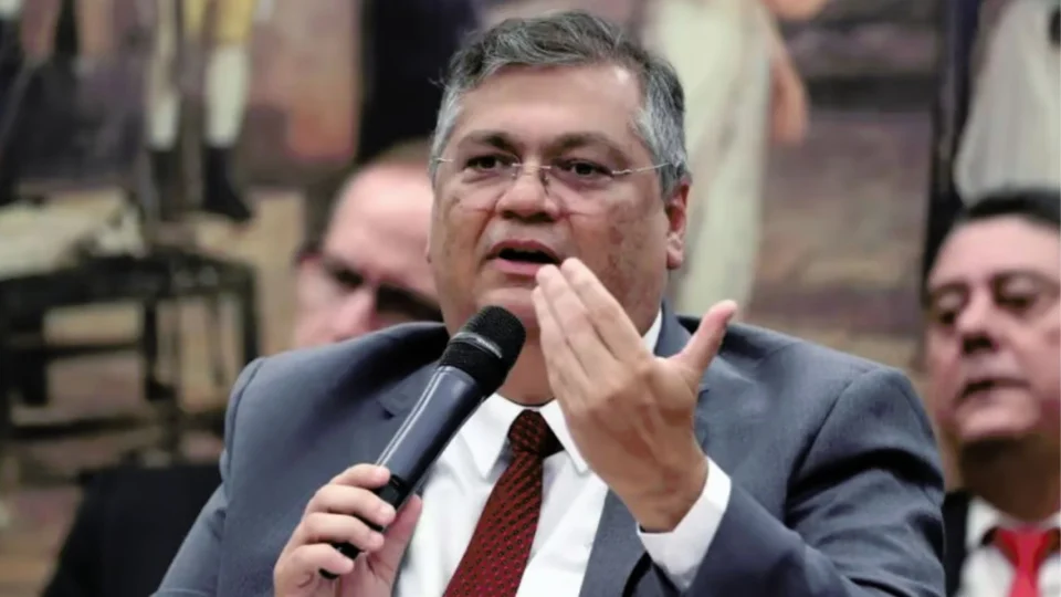 Sabatina de Flávio Dino ao STF é agendada para 13 de dezembro