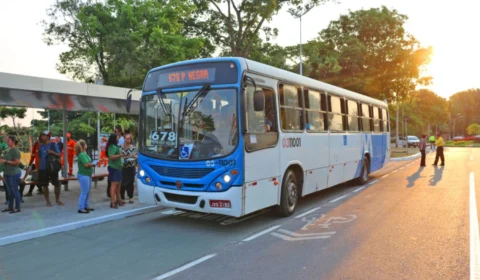 Câmara de Manaus pode aprovar menor renovação e maior tempo de ônibus nas ruas