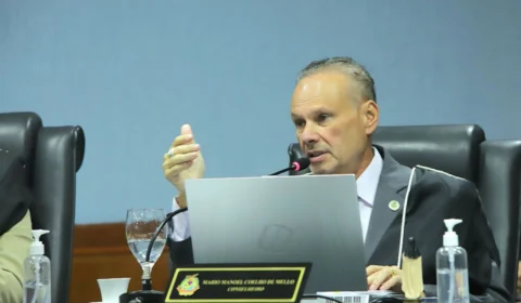Mario de Mello suspende processo licitatório da prefeitura para contratação de pintura