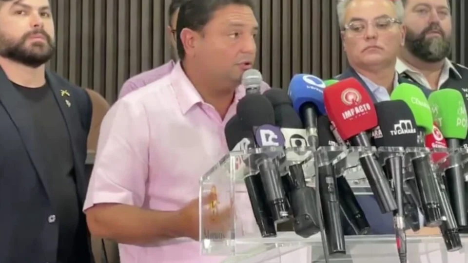 Presidente da Câmara anuncia providências após bloqueio financeiro pela prefeitura