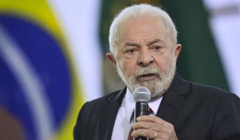 Movimento contra medidas autoritárias do governo Lula ganha força