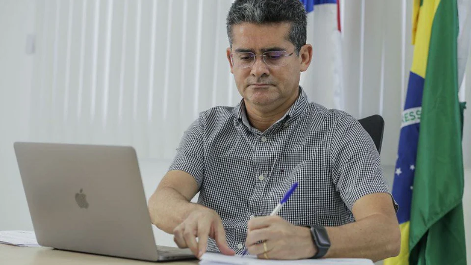 David Almeida prepara nova contratação de empresa para pintura