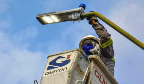 Iluminação pública de Manaus vai custar R$7,2 milhões mensais