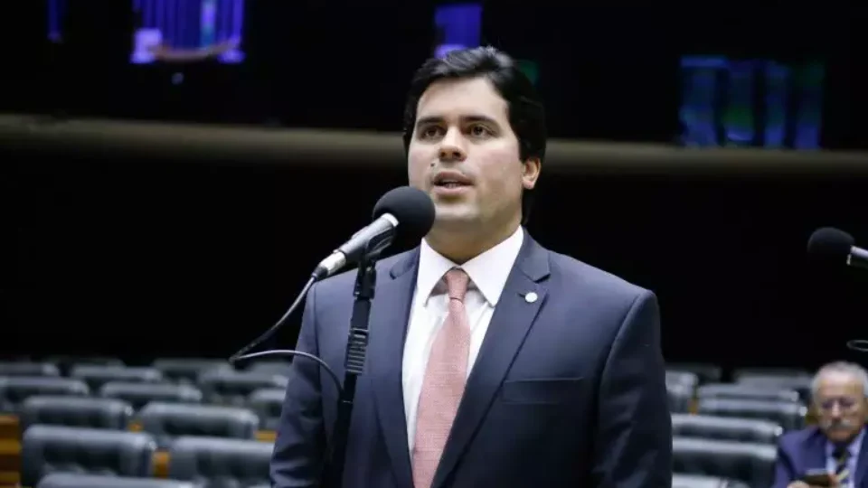 Justiça prorroga inquérito que investiga Fufuca por compras de votos