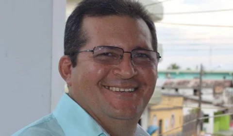 ‘Tonho’ assina Termo Aditivo de contrato de R$ 1,3 milhão para limpeza pública em Codajás
