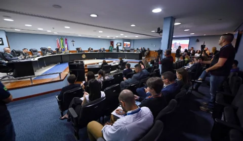 Contas da PC-AM e da prefeitura de Rio Preto da Eva são julgadas na penúltima sessão do TCE em 2023