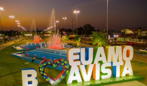 Prefeitura de Boa Vista gasta R$ 6,4 milhões com decorações natalinas