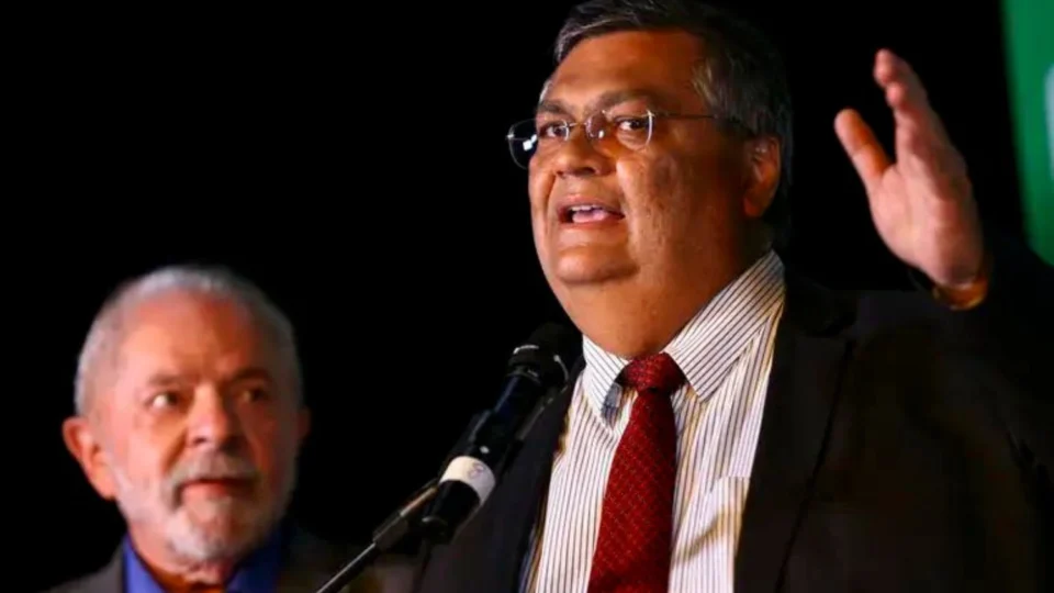 Resistência à indicação de Flávio Dino ao STF inclui apoiadores de Lula