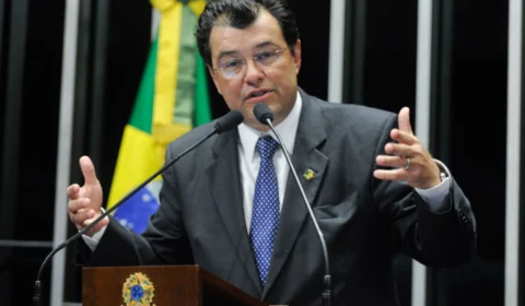 Emenda de Eduardo Braga banca obra sem licitação de empresários investigados pela PF