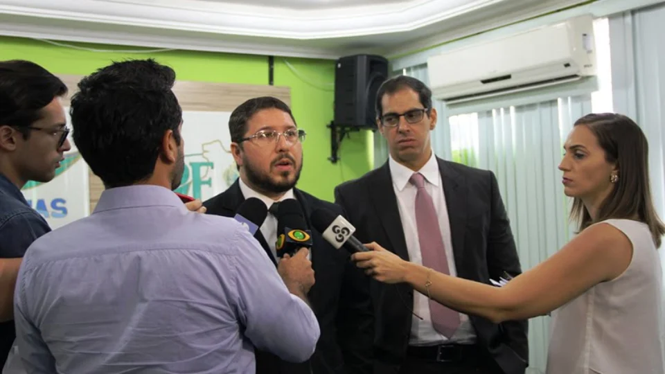 Rafael Barbosa, mais votado para defensor-geral tem ligações íntimas com Carlos Almeida Filho 