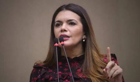 Alessandra Campêlo exonera assessor após caso de agressão em Manaus