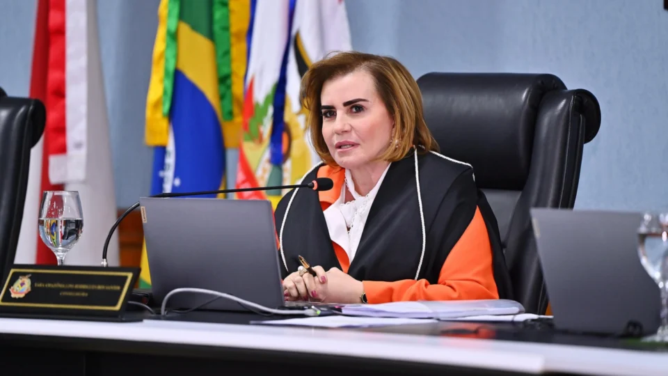 TCE-AM anuncia prazo para gestores públicos prestarem contas sobre gastos de 2023